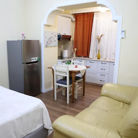 Διαμέρισμα Maison De Τίρανα